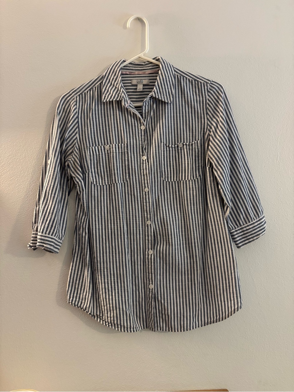 croft & barrow Navy and White Striped Casual Button-Down Shirt
